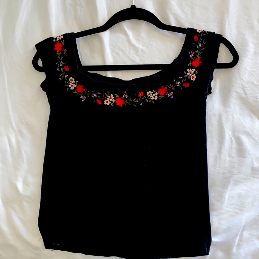 American Eagle top